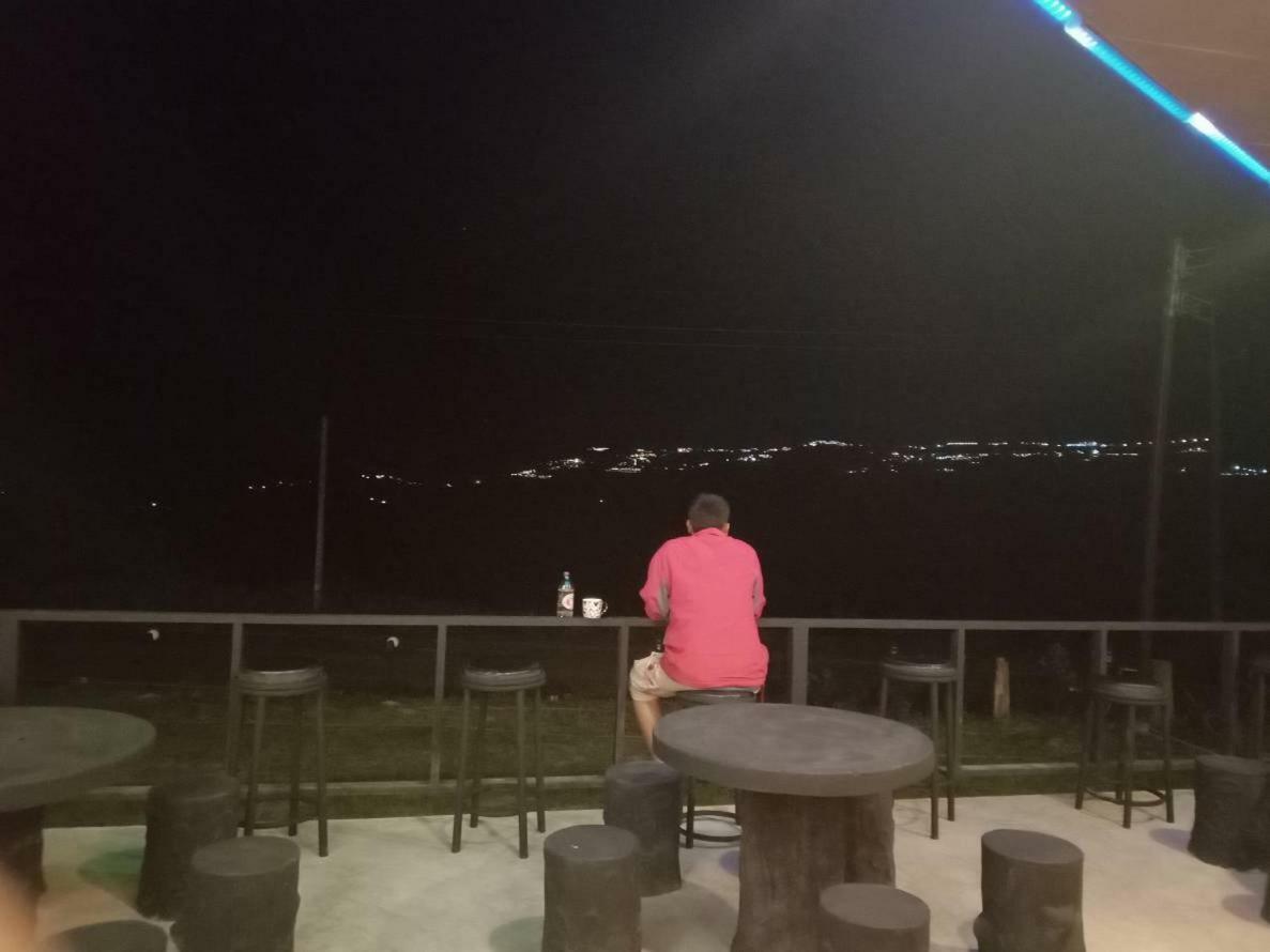 Hotel น็อคดาวน์ Amphoe Amphoe Khao Kho Exterior foto