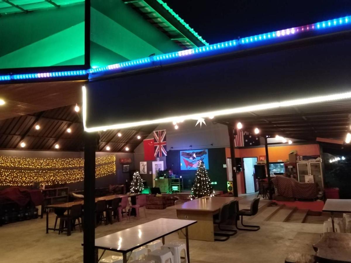 Hotel น็อคดาวน์ Amphoe Amphoe Khao Kho Exterior foto